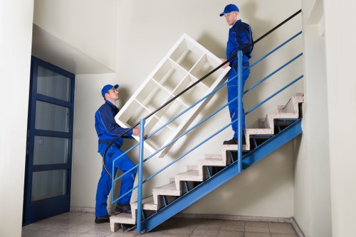 Local removalists navigating Kingston Upon Thames streets